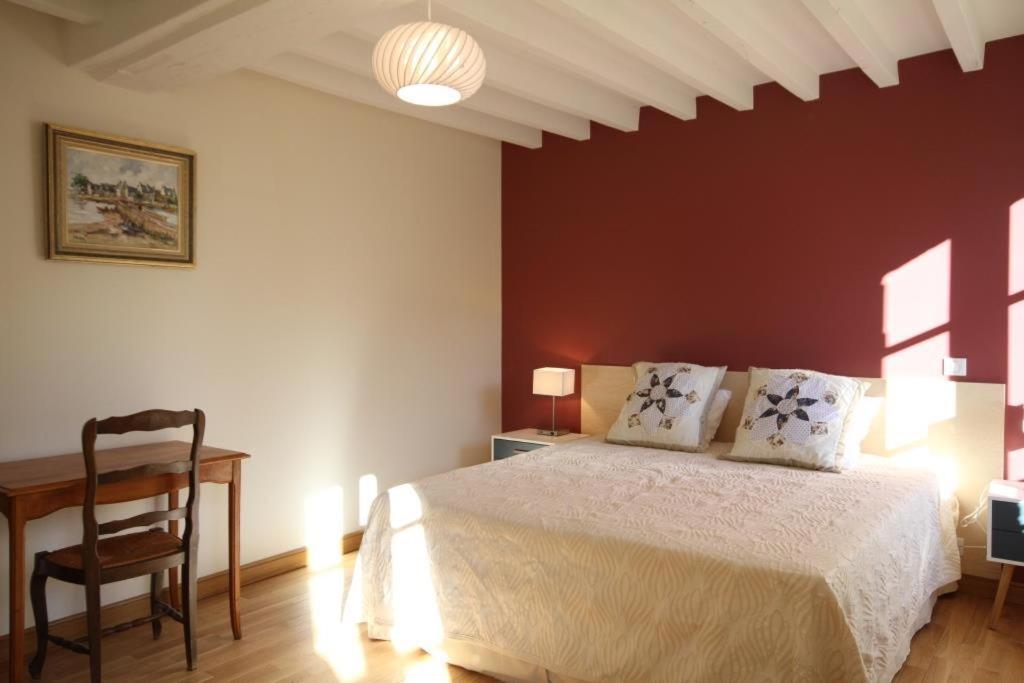 La Maison D'A Cote Saint-Amand-en-Puisaye Εξωτερικό φωτογραφία