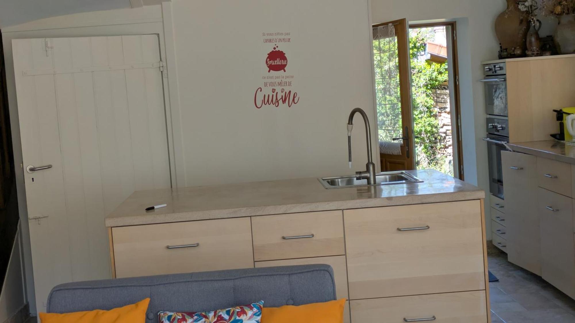 La Maison D'A Cote Saint-Amand-en-Puisaye Εξωτερικό φωτογραφία