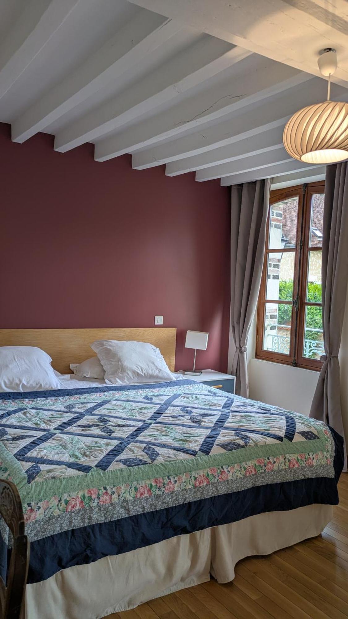 La Maison D'A Cote Saint-Amand-en-Puisaye Εξωτερικό φωτογραφία