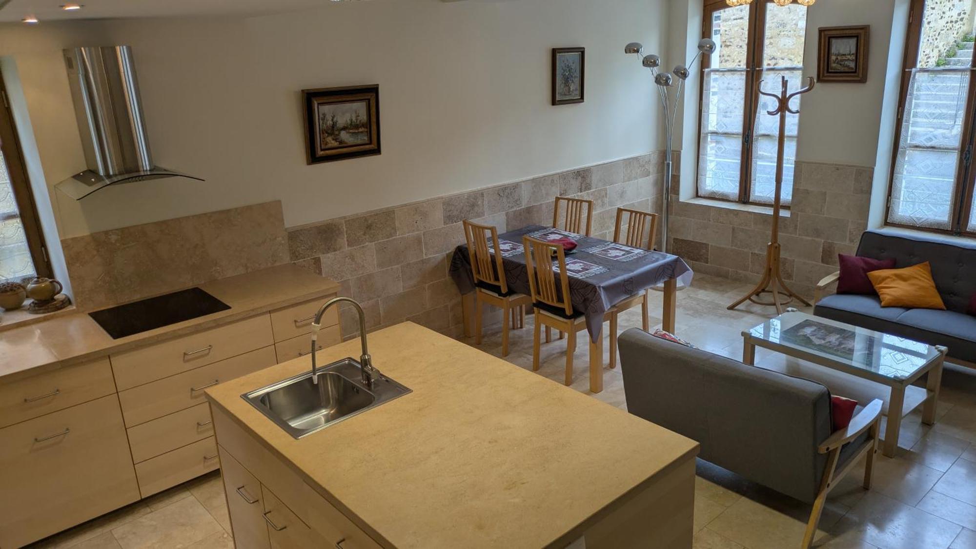 La Maison D'A Cote Saint-Amand-en-Puisaye Εξωτερικό φωτογραφία